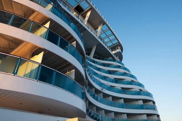 Comment utiliser le système d'alertes de prix pour les billets d'avion ?